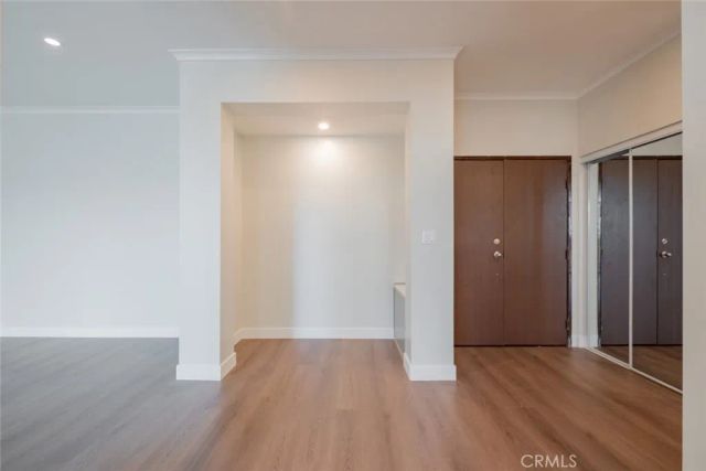 1305 N Columbus Avenue 112, Glendale, CA 91202