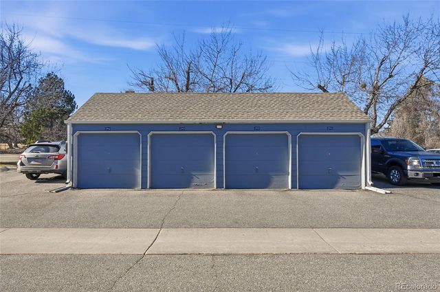 8335 Fairmount Drive 203, Denver, CO 80247
