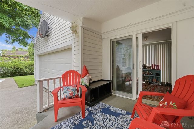 335 East Drive, Oakwood, OH 45419