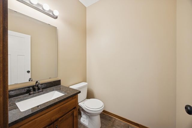 21532 Butternut Street NW, Oak Grove, MN 55011