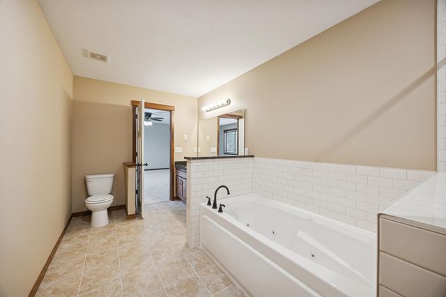 21532 Butternut Street NW, Oak Grove, MN 55011