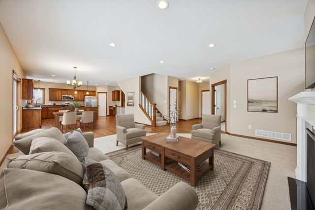 21532 Butternut Street NW, Oak Grove, MN 55011