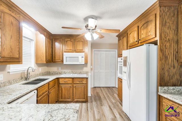 2687 S Hwy 41 Highway, Perry, GA 31069