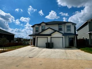 7935 Dial Ike Dr # 25, San Antonio, TX 78218