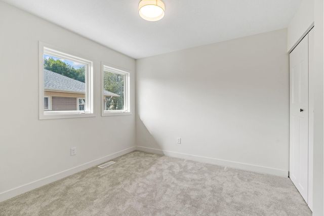 2602 Oakland Avenue, Minneapolis, MN 55407