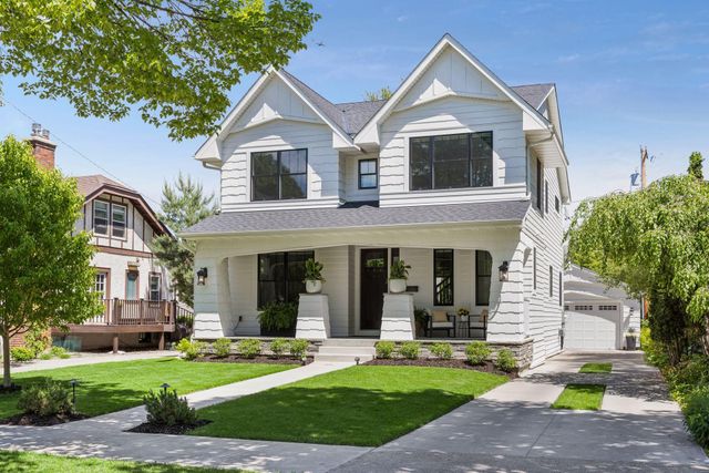 4321 Abbott Avenue S, Minneapolis, MN 55410