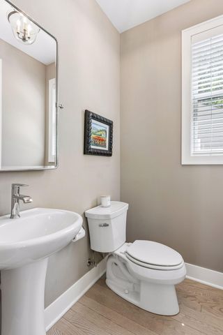 4321 Abbott Avenue S, Minneapolis, MN 55410