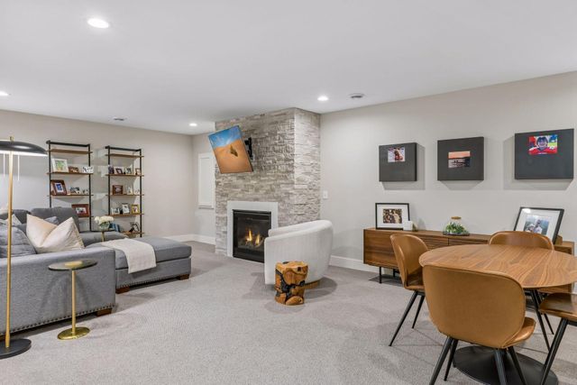 4321 Abbott Avenue S, Minneapolis, MN 55410
