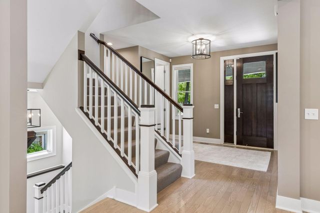 4321 Abbott Avenue S, Minneapolis, MN 55410