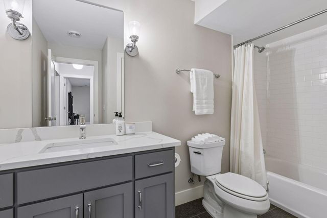4321 Abbott Avenue S, Minneapolis, MN 55410