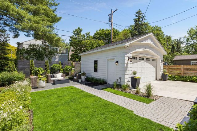 4321 Abbott Avenue S, Minneapolis, MN 55410