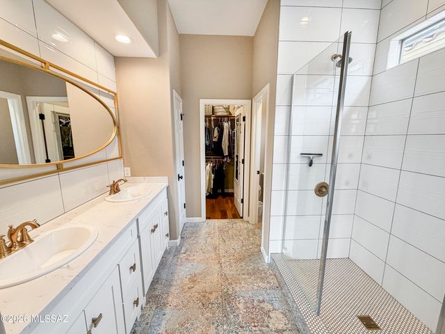 5083 N Pinnacle Cove Drive, Tucson, AZ 85749