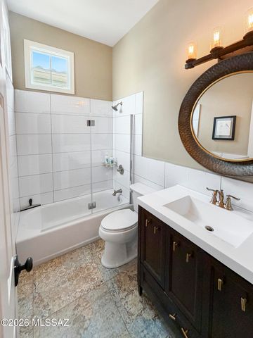 5083 N Pinnacle Cove Drive, Tucson, AZ 85749