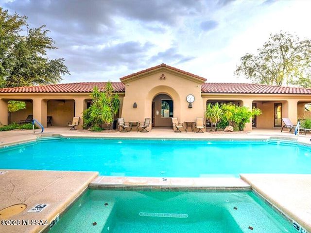 5083 N Pinnacle Cove Drive, Tucson, AZ 85749