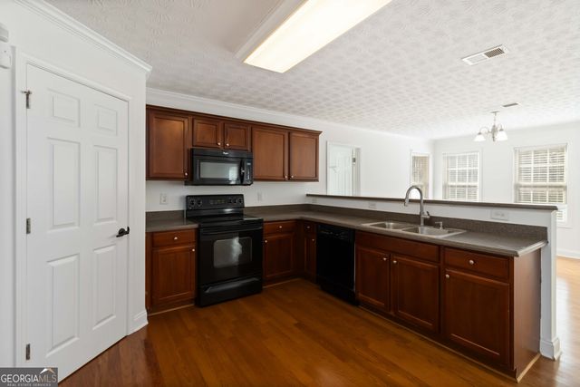10224 HEMLOCK Way, Jonesboro, GA 30238