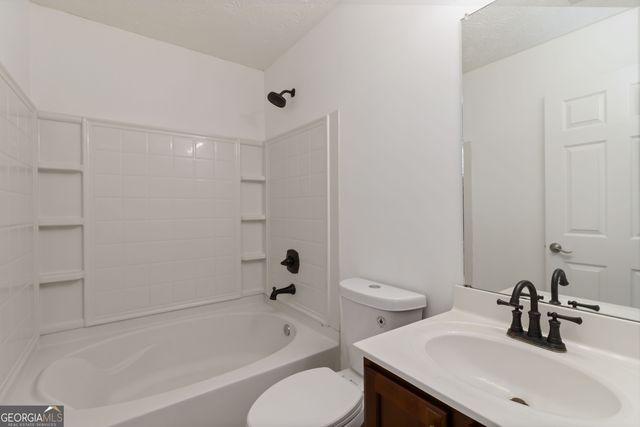 10224 HEMLOCK Way, Jonesboro, GA 30238