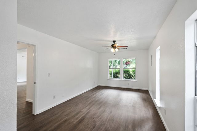 14224 Daniel Boone Lane, Log Cabin, TX 75148