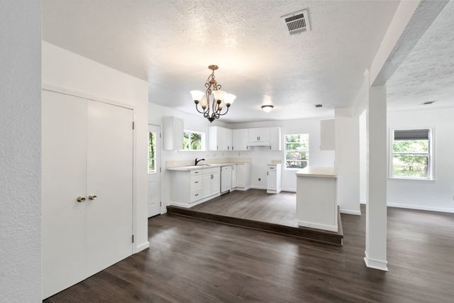 14224 Daniel Boone Lane, Log Cabin, TX 75148