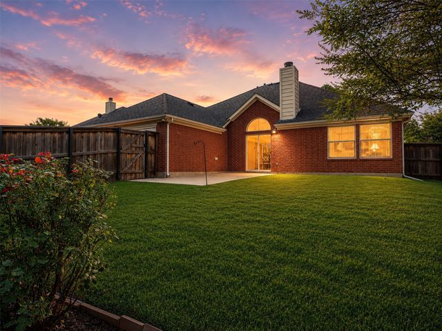 9879 Red Cedar Drive, Frisco, TX 75035