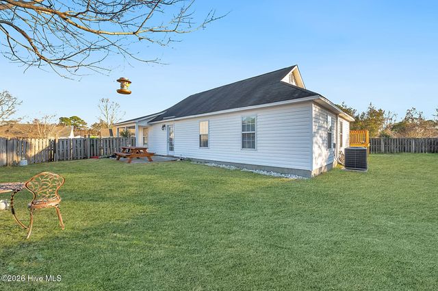 5606 Wellfleet Court, Wilmington, NC 28412