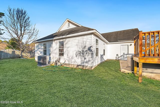 5606 Wellfleet Court, Wilmington, NC 28412