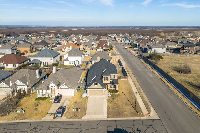 10864 Aurora, Waco, TX 76708