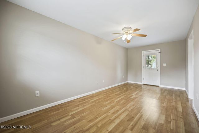 13 Maple Lane, Howell, NJ 07731