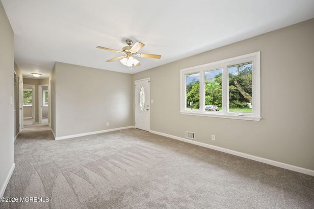 13 Maple Lane, Howell, NJ 07731