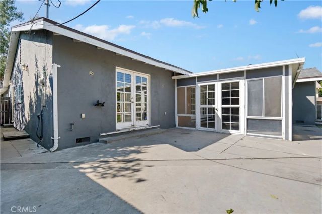 16615 Calahan Street, North Hills, CA 91343