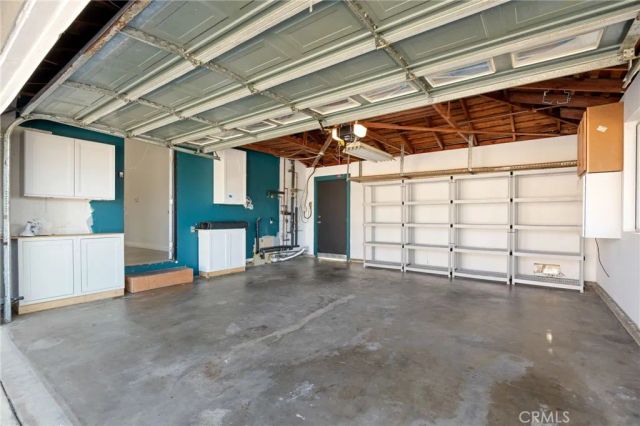 16615 Calahan Street, North Hills, CA 91343