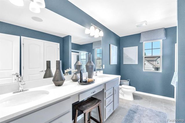 27144 Silo Drive, Saline, MI 48176