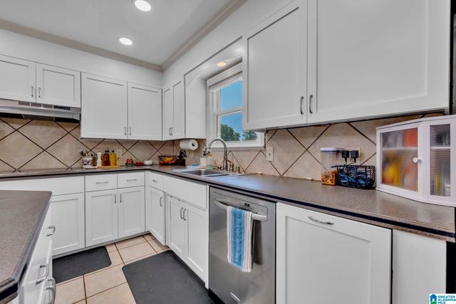 3502 FREEMAN CIRCLE, Trussville, AL 35173