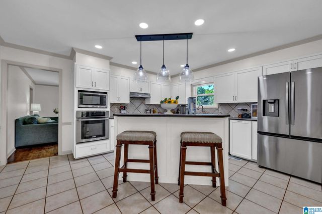 3502 FREEMAN CIRCLE, Trussville, AL 35173