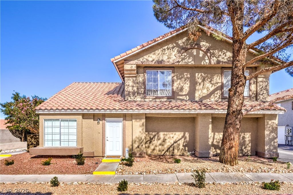 1332 Sunblossom Street, Las Vegas, NV 89128 — exterior