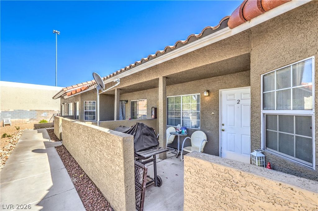 1332 Sunblossom Street, Las Vegas, NV 89128 — photo 5