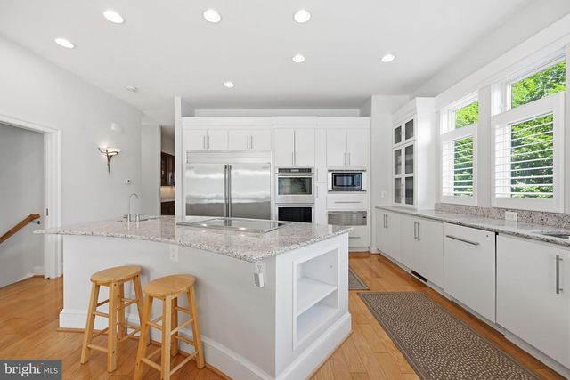 641 HONEYSUCKLE LN, Severna Park, MD 21146