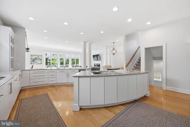 641 HONEYSUCKLE LN, Severna Park, MD 21146