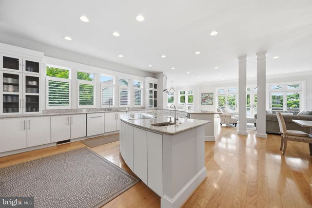 641 HONEYSUCKLE LN, Severna Park, MD 21146