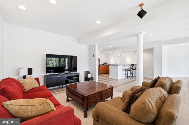 641 HONEYSUCKLE LN, Severna Park, MD 21146
