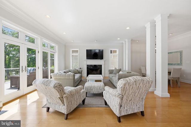641 HONEYSUCKLE LN, Severna Park, MD 21146