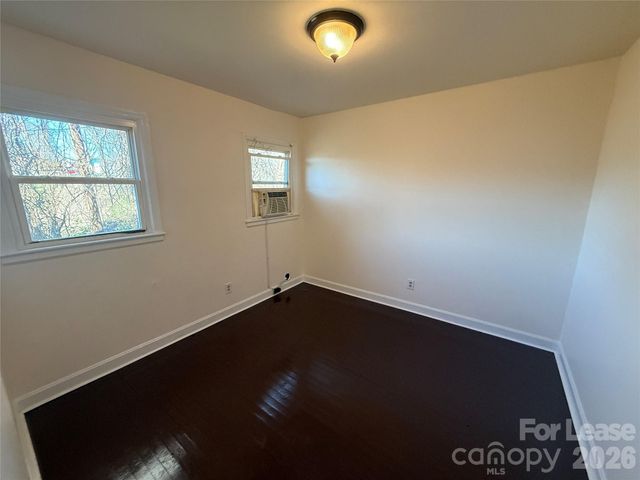 1520 Effingham Road, Charlotte, NC 28208