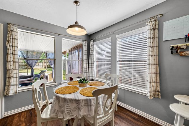 7214 Pembrough Lane, Katy, TX 77494