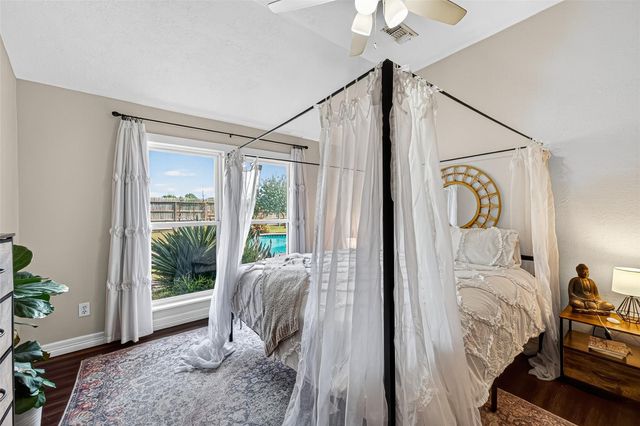 7214 Pembrough Lane, Katy, TX 77494