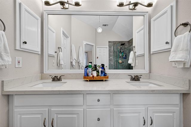 7214 Pembrough Lane, Katy, TX 77494