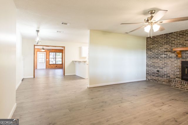 6731 Youmans Chapel Road, Blackshear, GA 31516