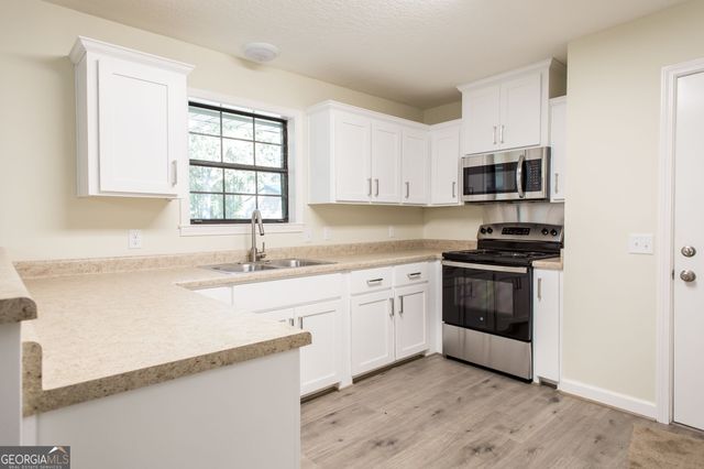 6731 Youmans Chapel Road, Blackshear, GA 31516