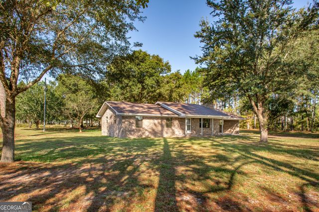 6731 Youmans Chapel Road, Blackshear, GA 31516
