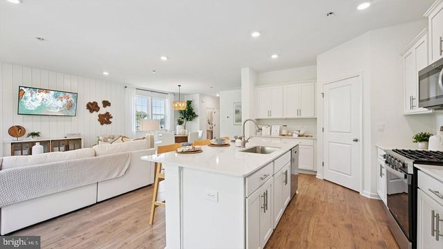 9 DALTON WAY, Rio Grande, NJ 08242