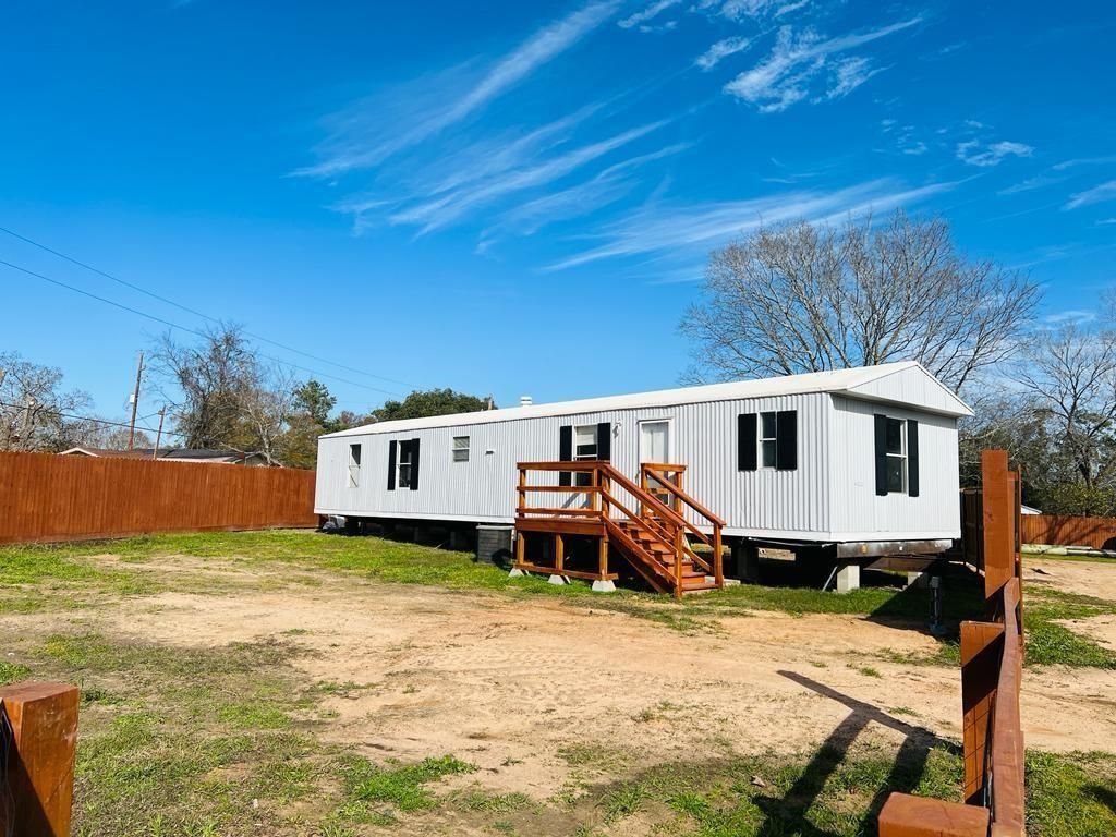 35226 Free Lane, Pinehurst, TX 77362