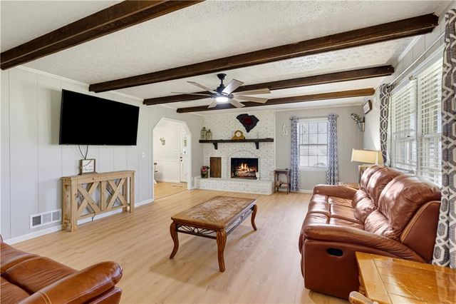 3880 Tanners Mill Road, Gainesville, GA 30507